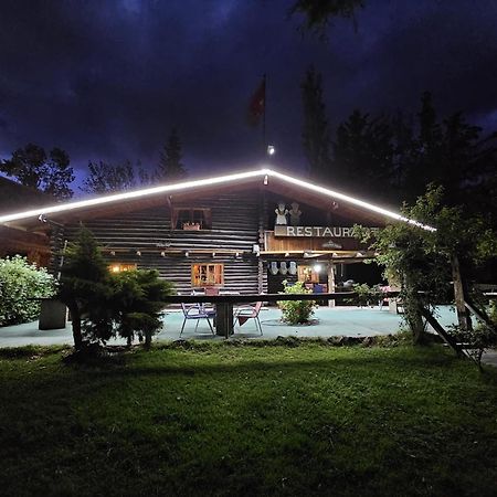 Cabanas Swissminiatur 且乌塔 外观 照片