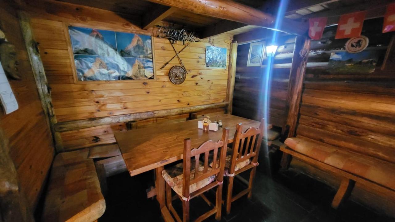 Cabanas Swissminiatur 且乌塔 外观 照片