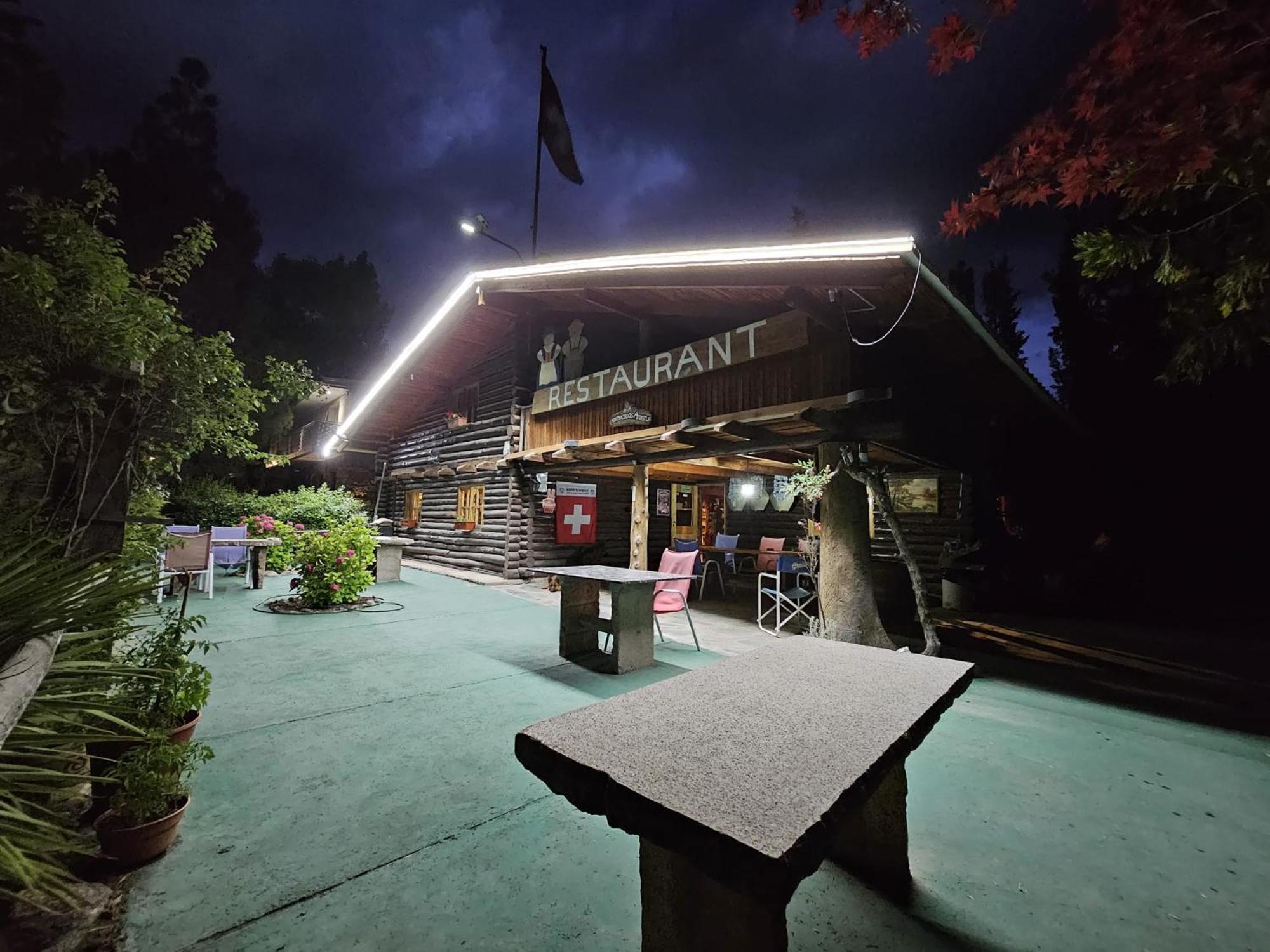 Cabanas Swissminiatur 且乌塔 外观 照片